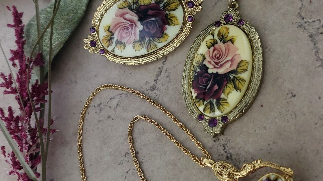 Is 1928 Jewelry Worth Anything