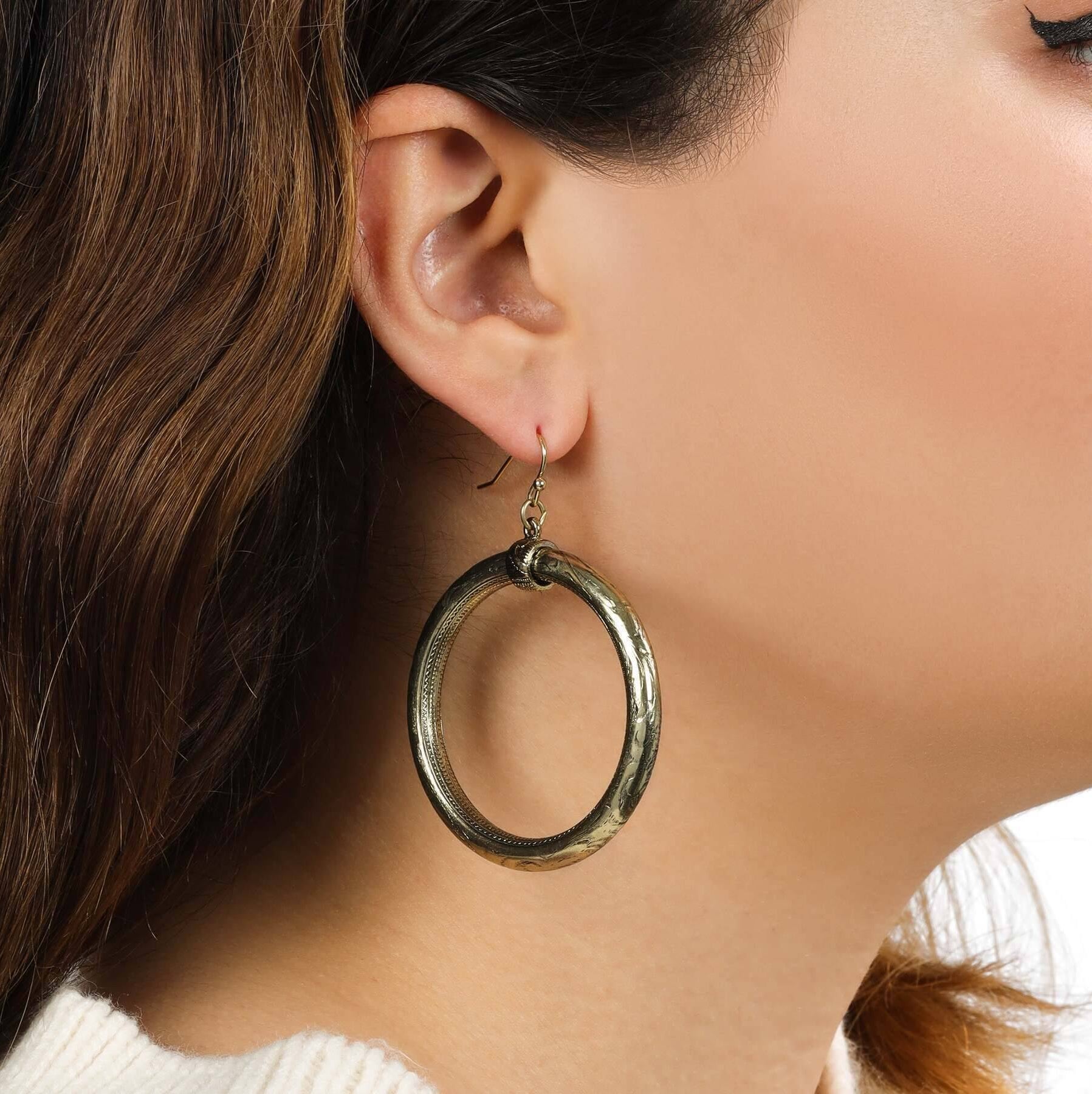 1928 Jewelry Etched Vine Motifs Large Gold Hoop Earrings