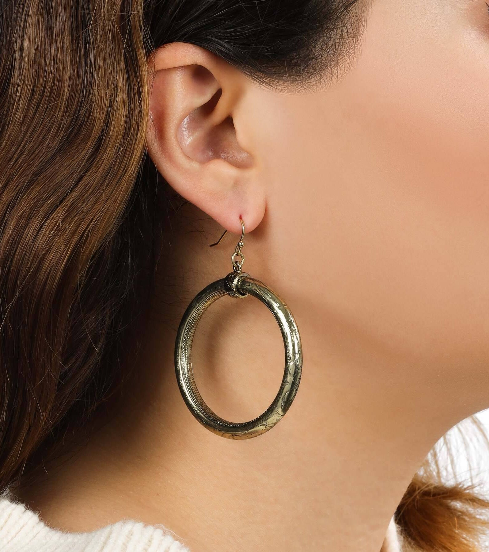 1928 Jewelry Etched Vine Motifs Large Gold Hoop Earrings