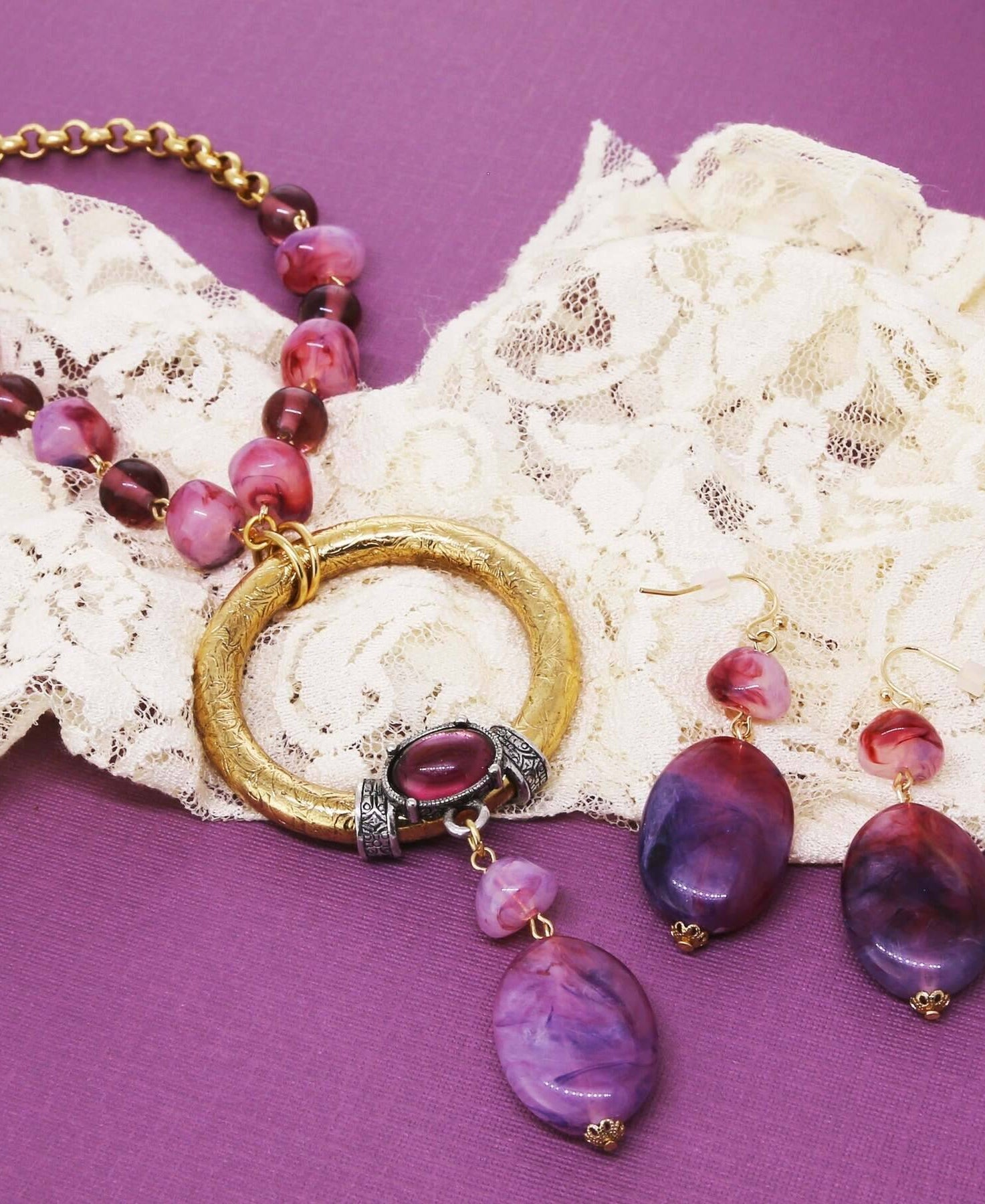 1928 Jewelry Irregular Milk Amethyst Beaded Hoop Drop Necklace 18" + 3" Extension