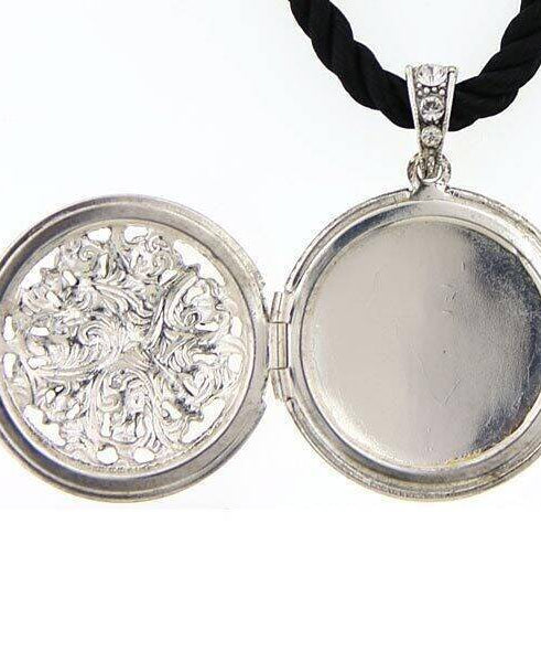 2028 Jewelry Flower & Stars Crystal Round Locket Necklace 18"