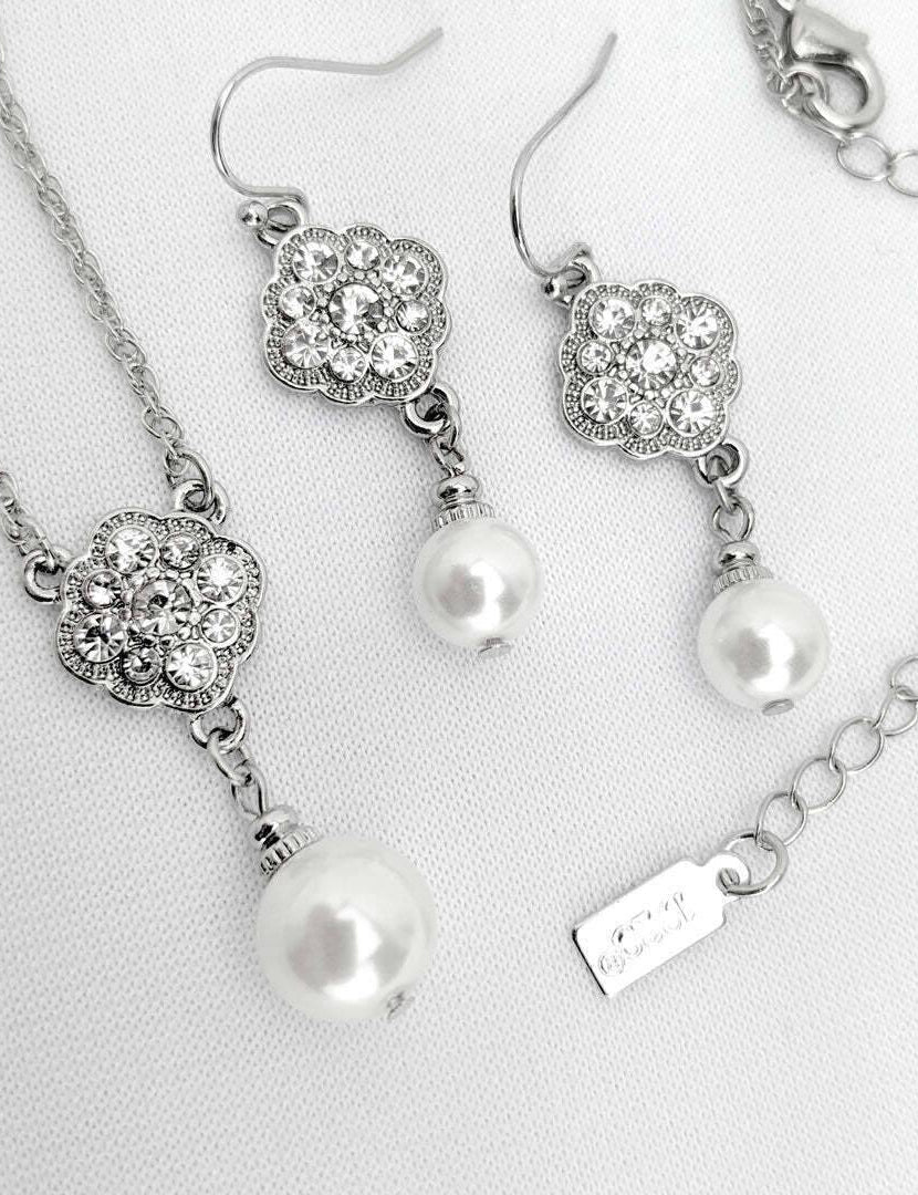 1928 Bridal Faux Pearl And Crystal Pendant Necklace 16" + 3" Extender