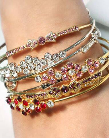 1928 Jewelry Clear Crystal Flower Wire Bangle Bracelet