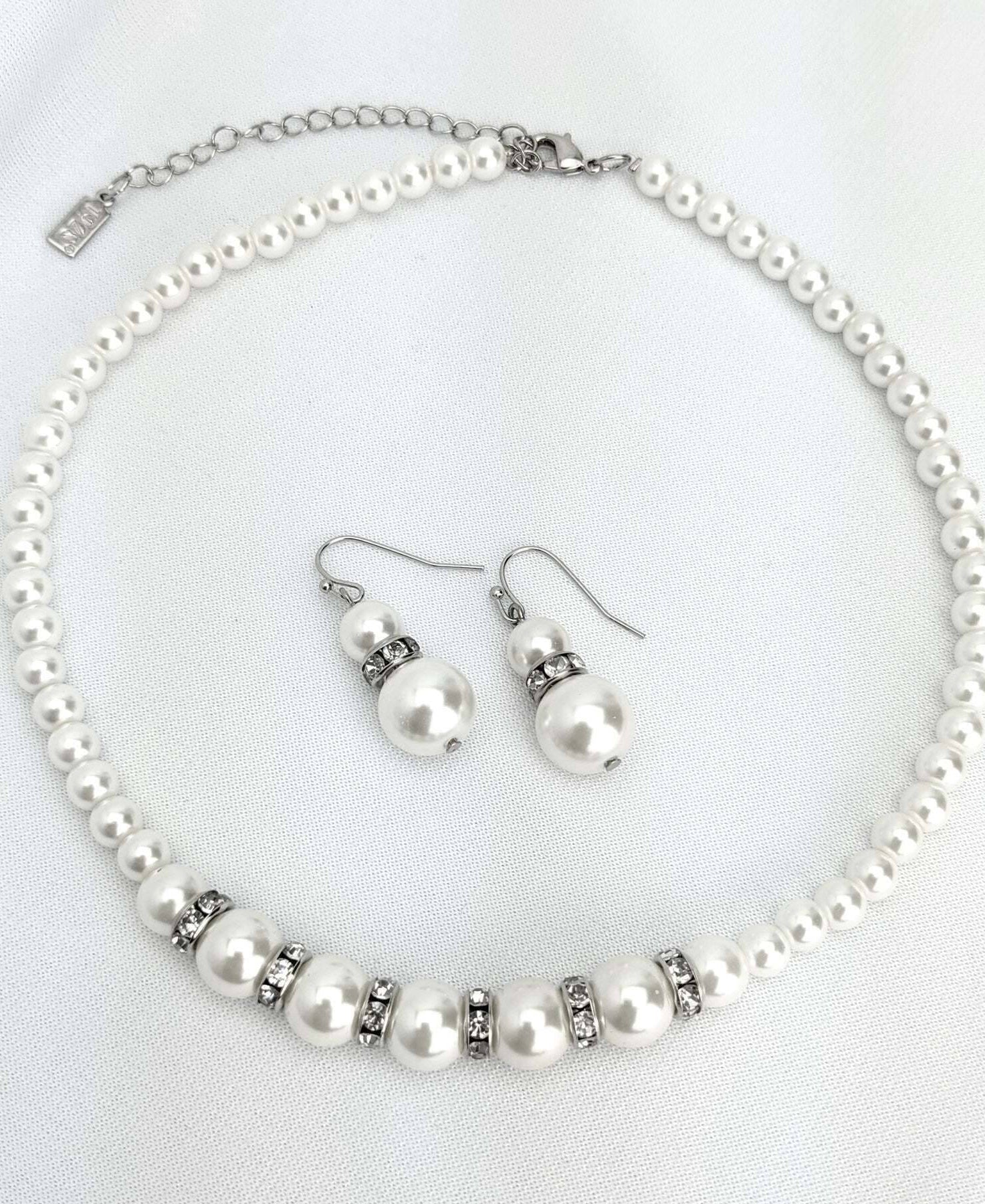 1928 Bridal White Graduated Faux Pearl Strand And Crystal Necklace 15" + 3" Extender