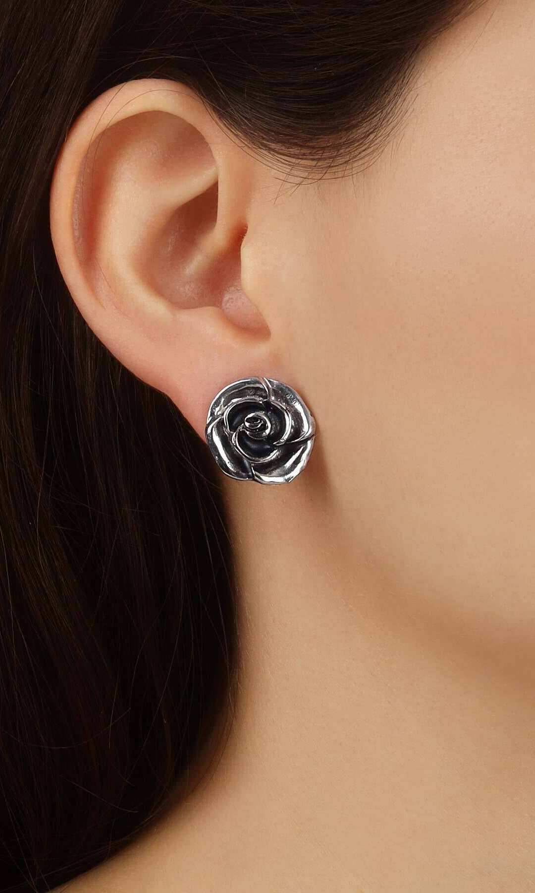 1928 Jewelry Silver Petite Flower Stud Earrings