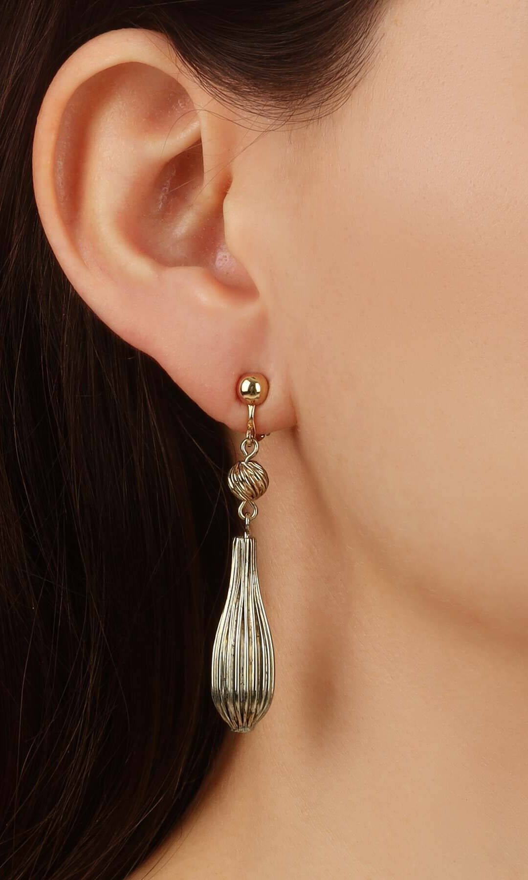 1928 Jewelry Gold Corrugated Textured Dangle clip On Earrings