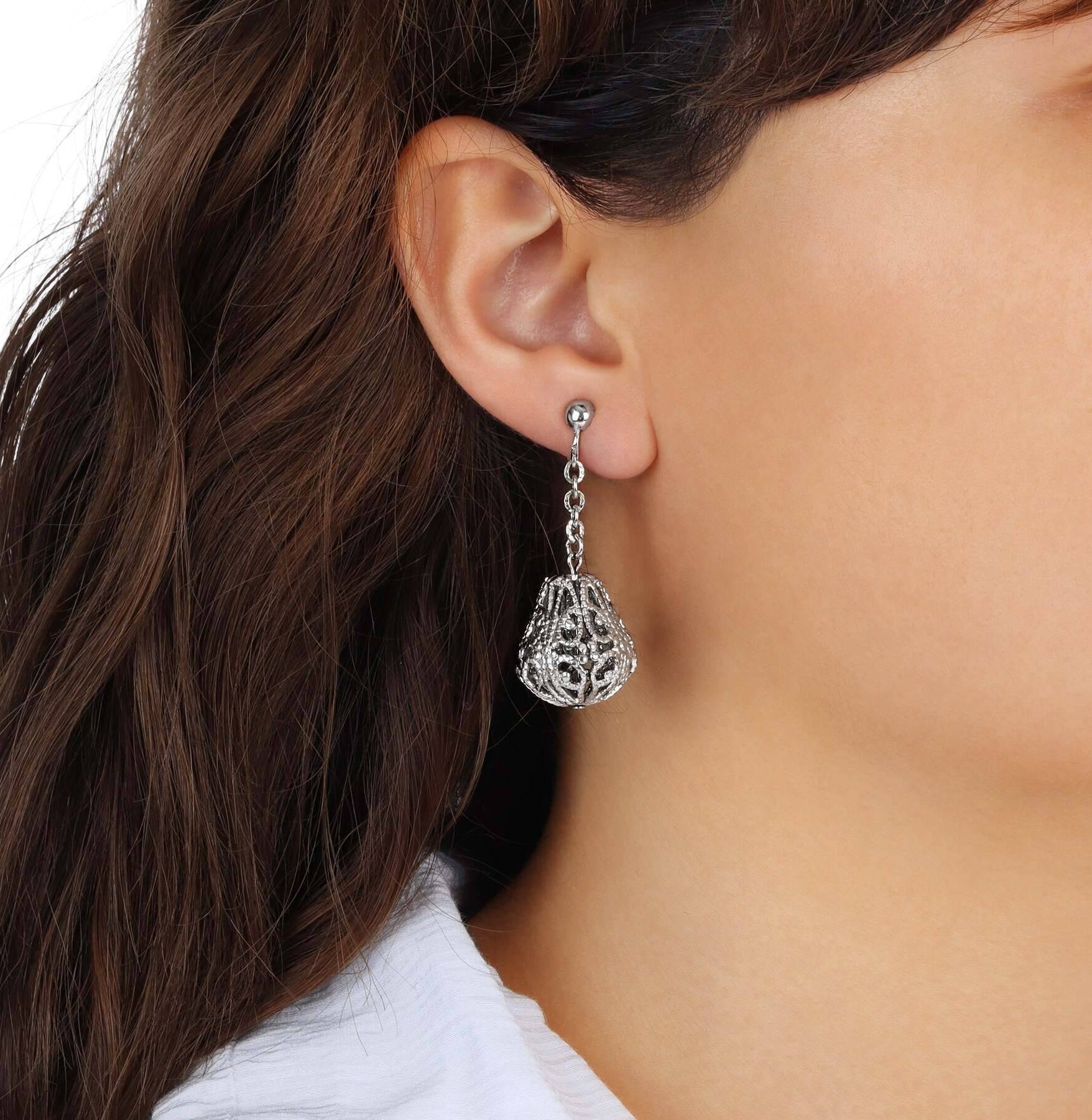 1928 Jewelry Filigree Bell Shaped Link Chain Clip Earrings