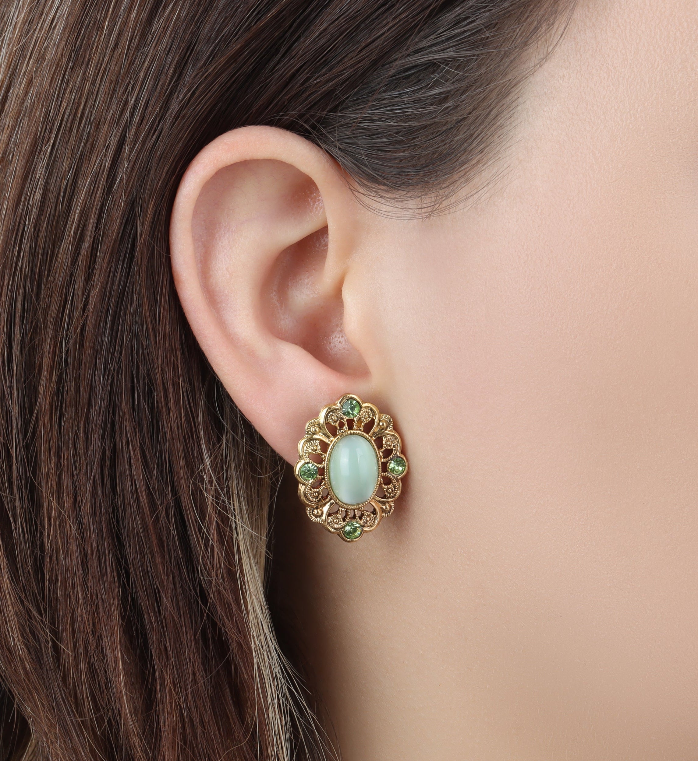 1928 Jewelry Celestial Green Oval Moonstone Peridot Crystal Post Earrings