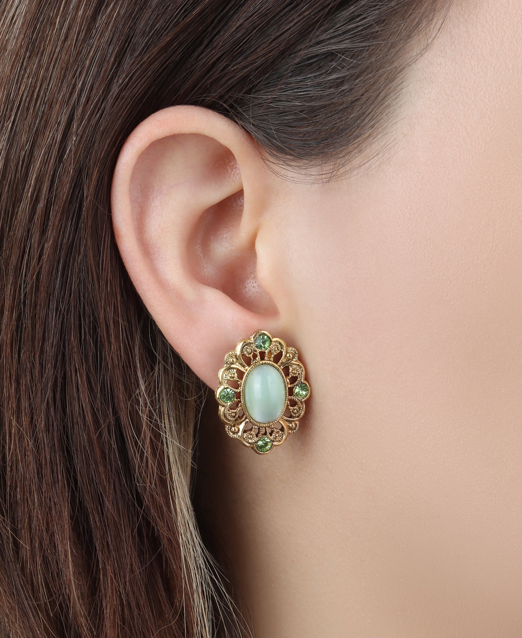 1928 Jewelry Celestial Green Oval Moonstone Peridot Crystal Post Earrings