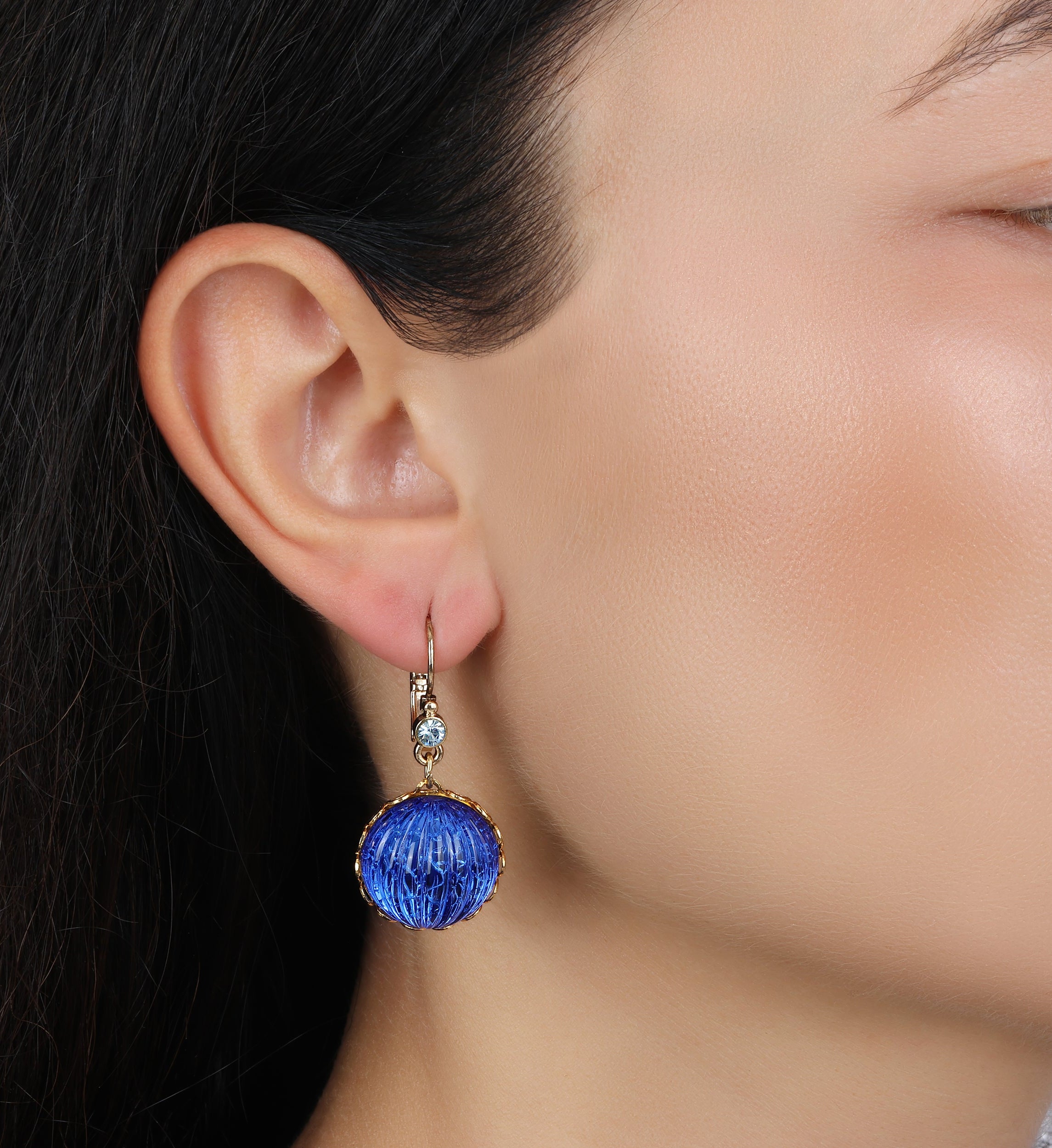 1928 Jewelry Oceanic Sapphire Blue Fluted Stone Dangling Earrings