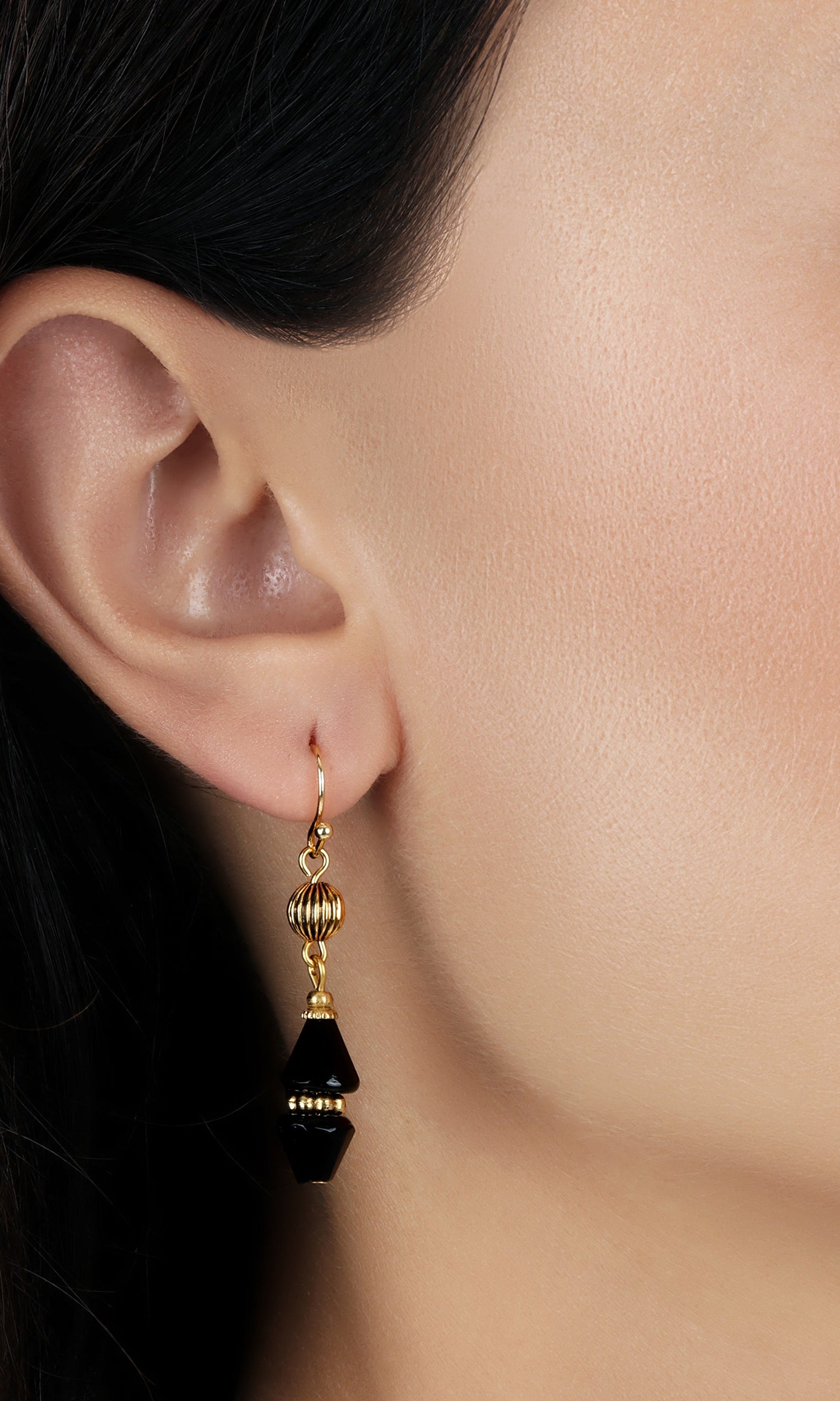 1928 Jewelry Glass Teardrop Crystal Beaded Dangling Earrings