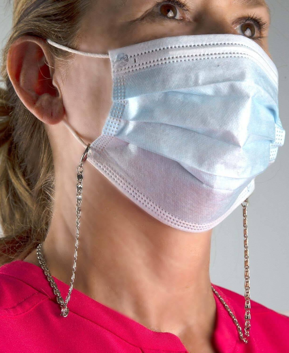 1928 Jewelry Classy Link Face Mask Chain Holder 22 Inch