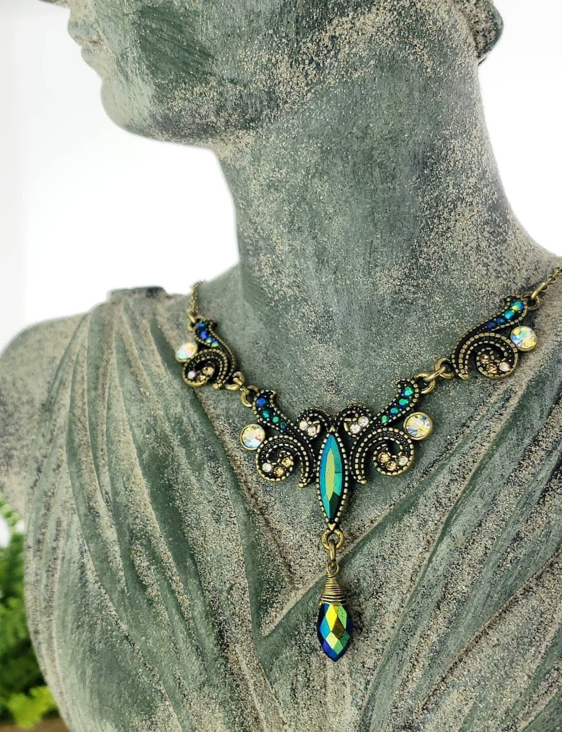 1928 Jewelry Peacock Plumage Art Nouveau Style Multi AB Glass Stone Drop Pendant Necklace 16" + 3" Extender