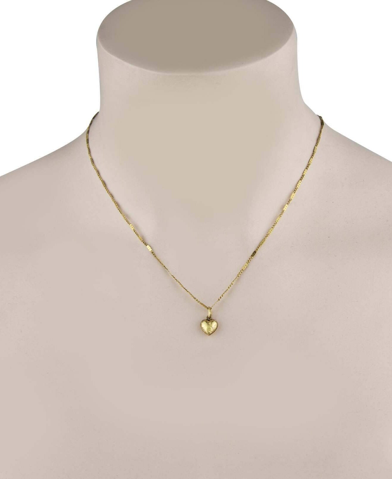 1928 Jewelry Small Puffed Floral Heart Pendant Necklace 15"