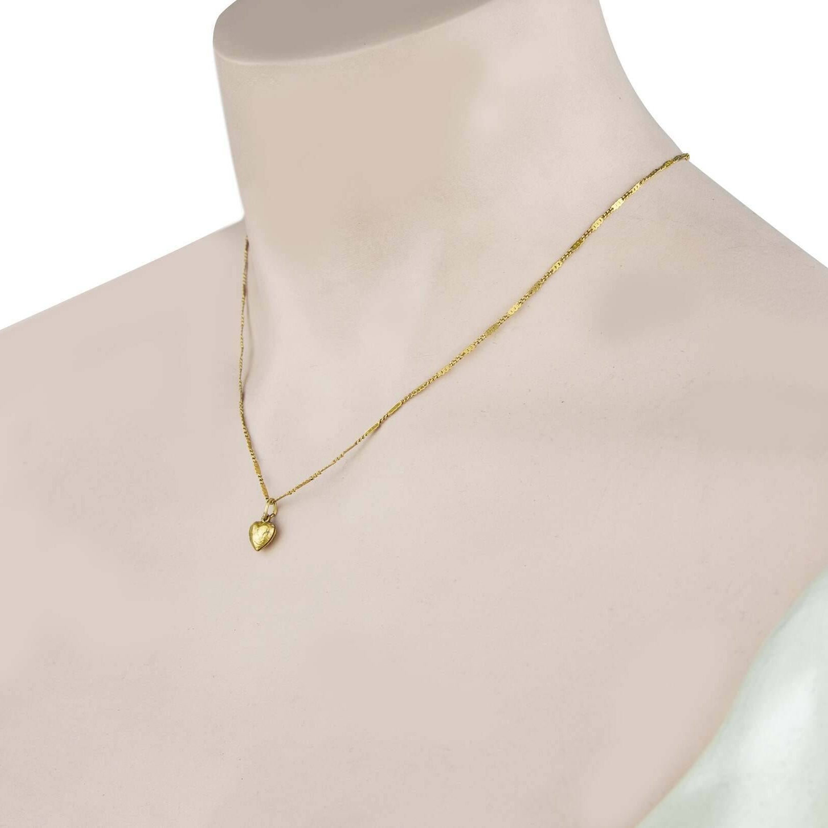 1928 Jewelry Small Puffed Floral Heart Pendant Necklace 15"