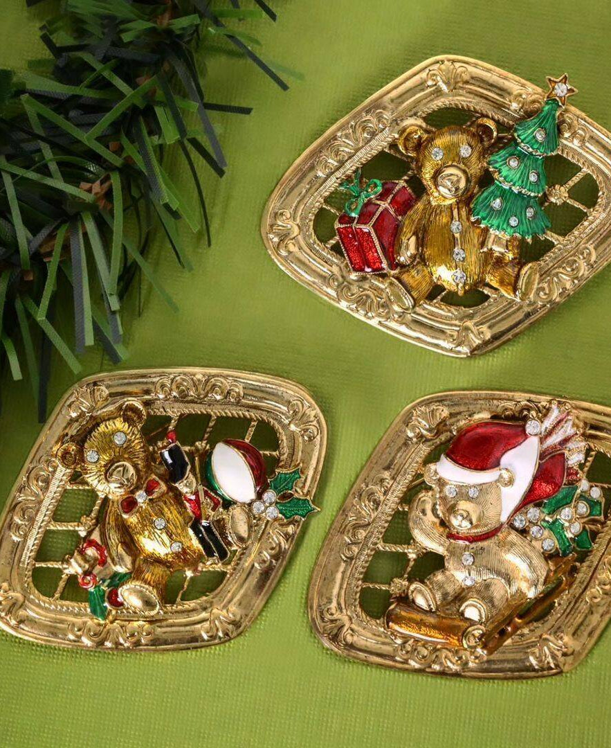 1928 Jewelry Teddy Bear With Christmas Tree & Gift Brooch Pin