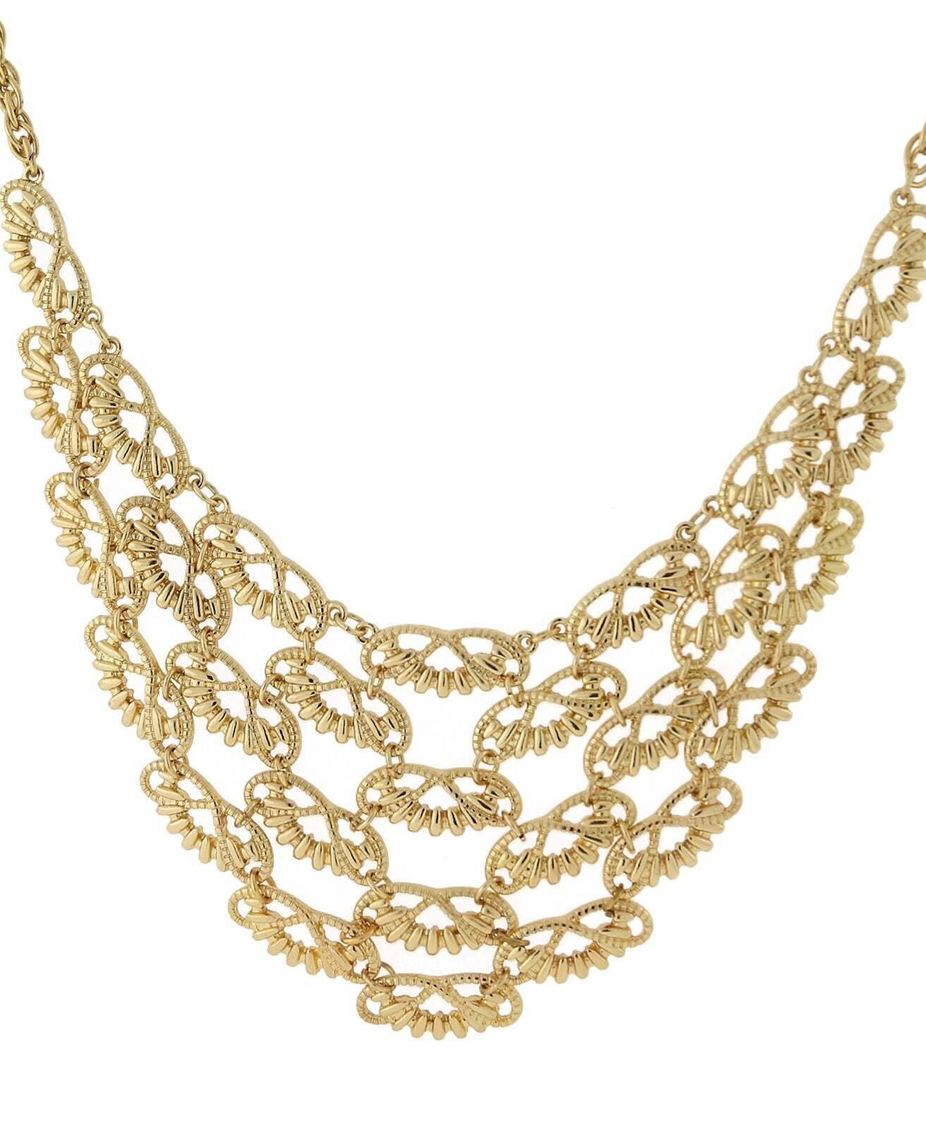 2028 Jewelry Scalloped Bib Necklace 16"