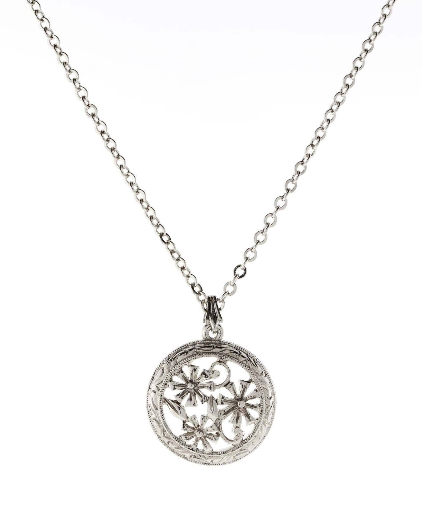 1928 Jewelry Round Floral Pendant Necklace 16" + 3" Extender