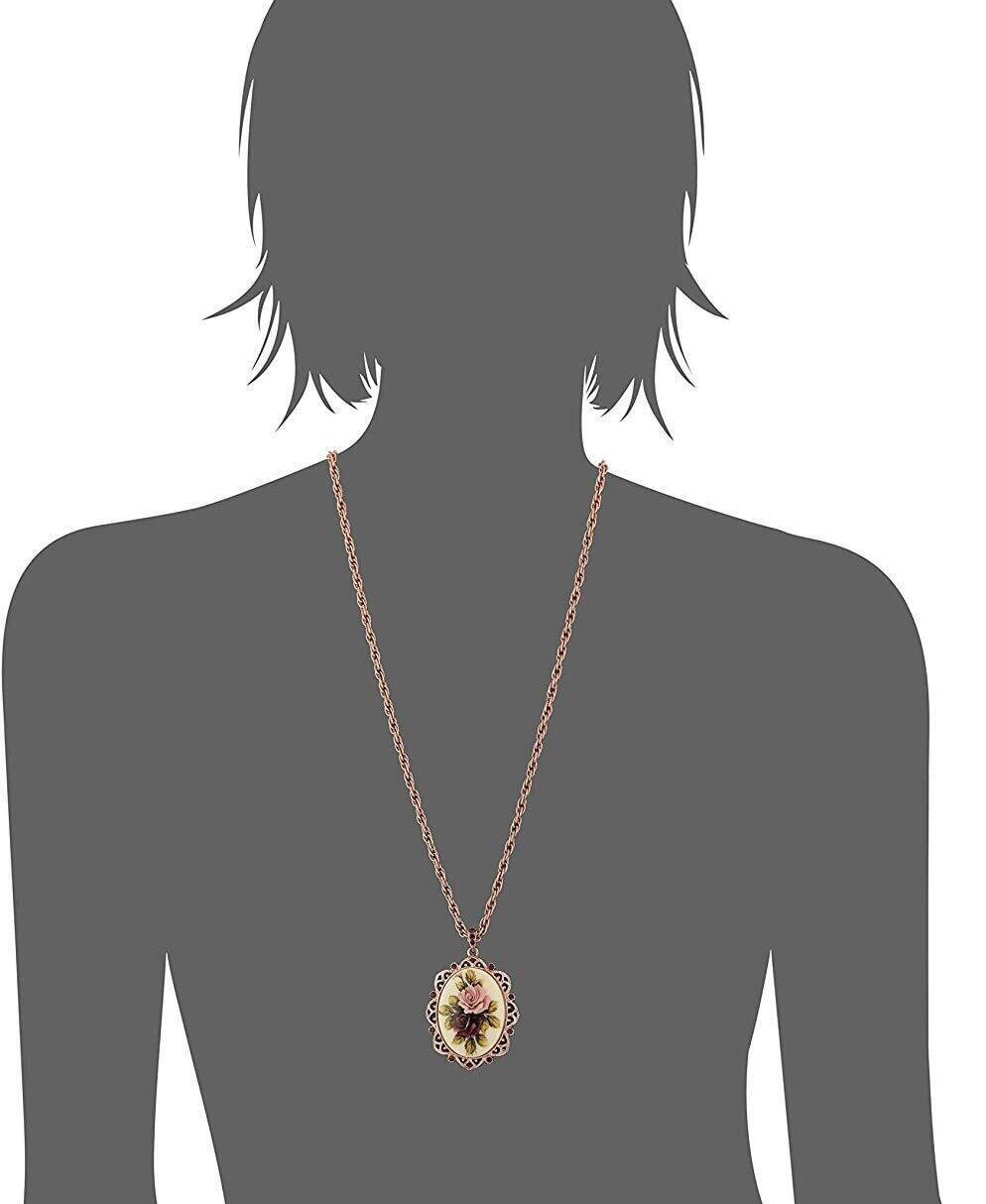 1928 Jewelry Manor House Victorian Pendant Necklace, 28"