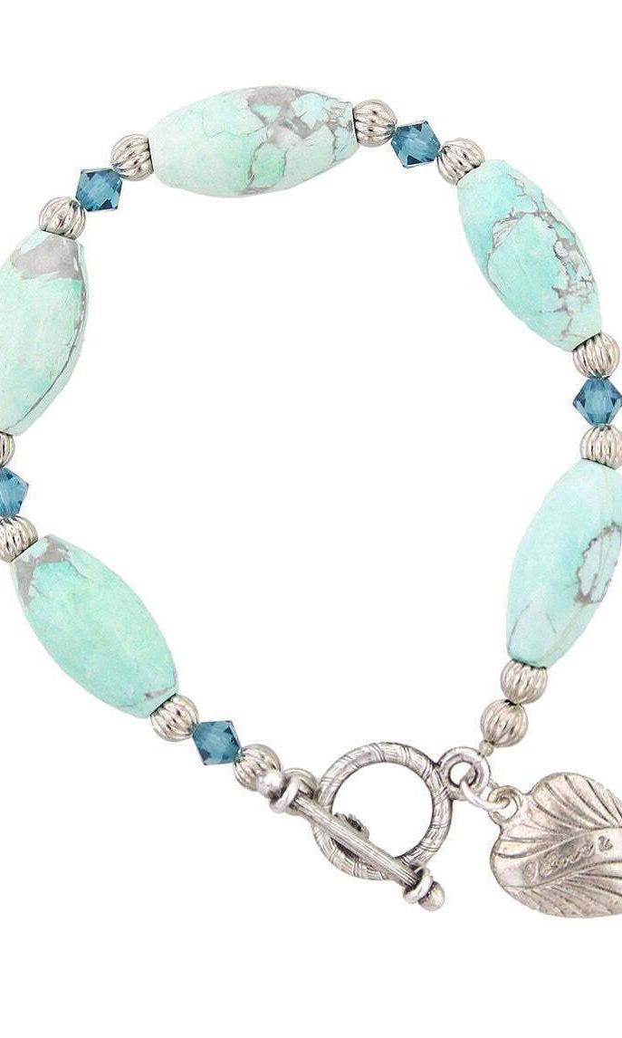 1928 Jewelry Heart & Turquoise Color Beaded Toggle Bracelet