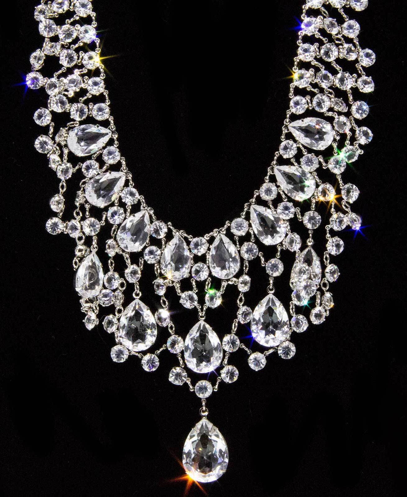 1928 Jewelry Vintage Austrian Crystal Bib Necklace 15" + 3" Extender