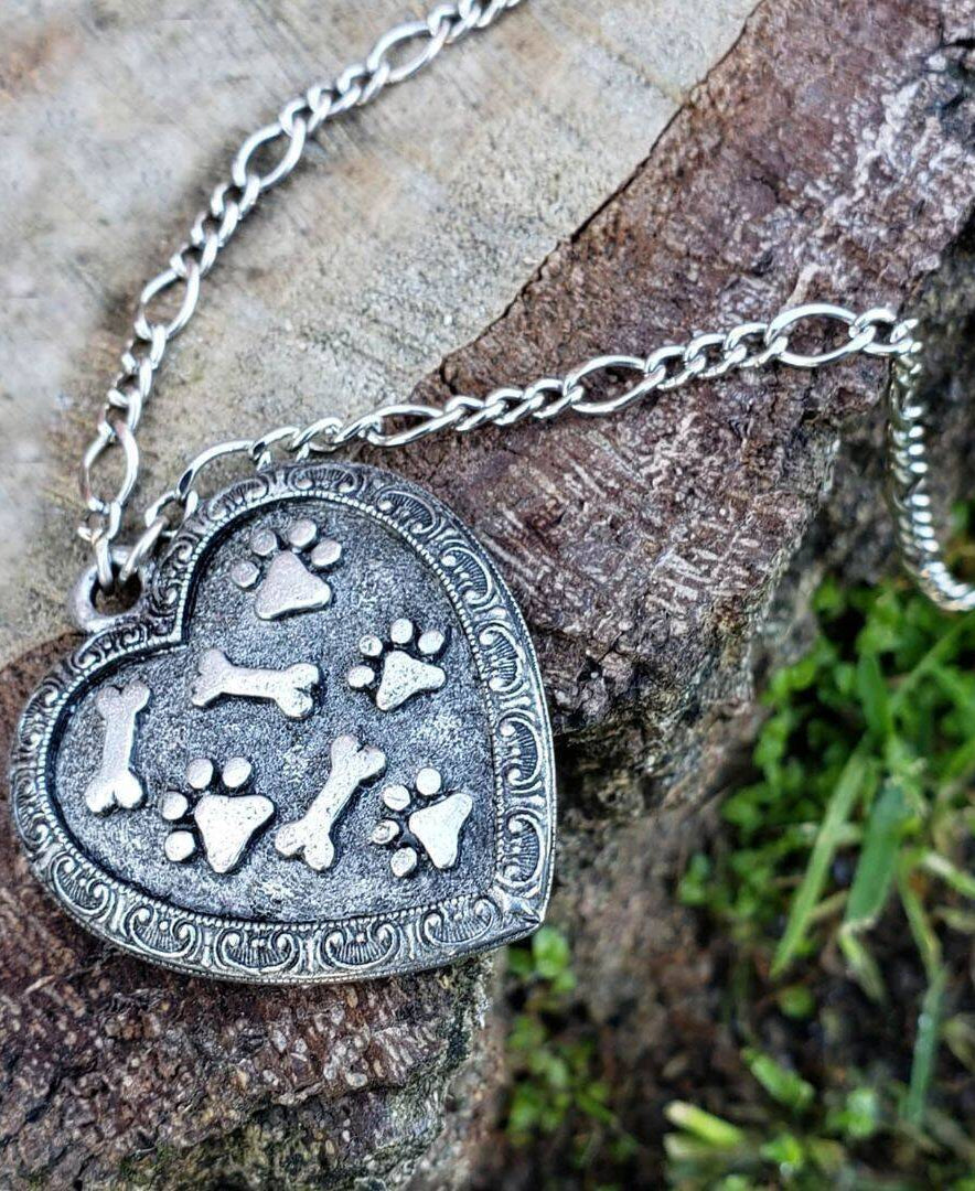 1928 Jewelry Pewter Heart Paws And Bones Pendant Necklace 28"