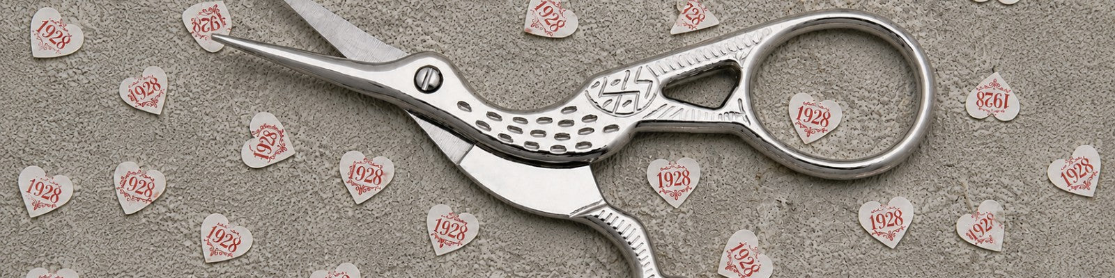The Art of Thoughtful Living: 8 Timeless Gifts & Accessories