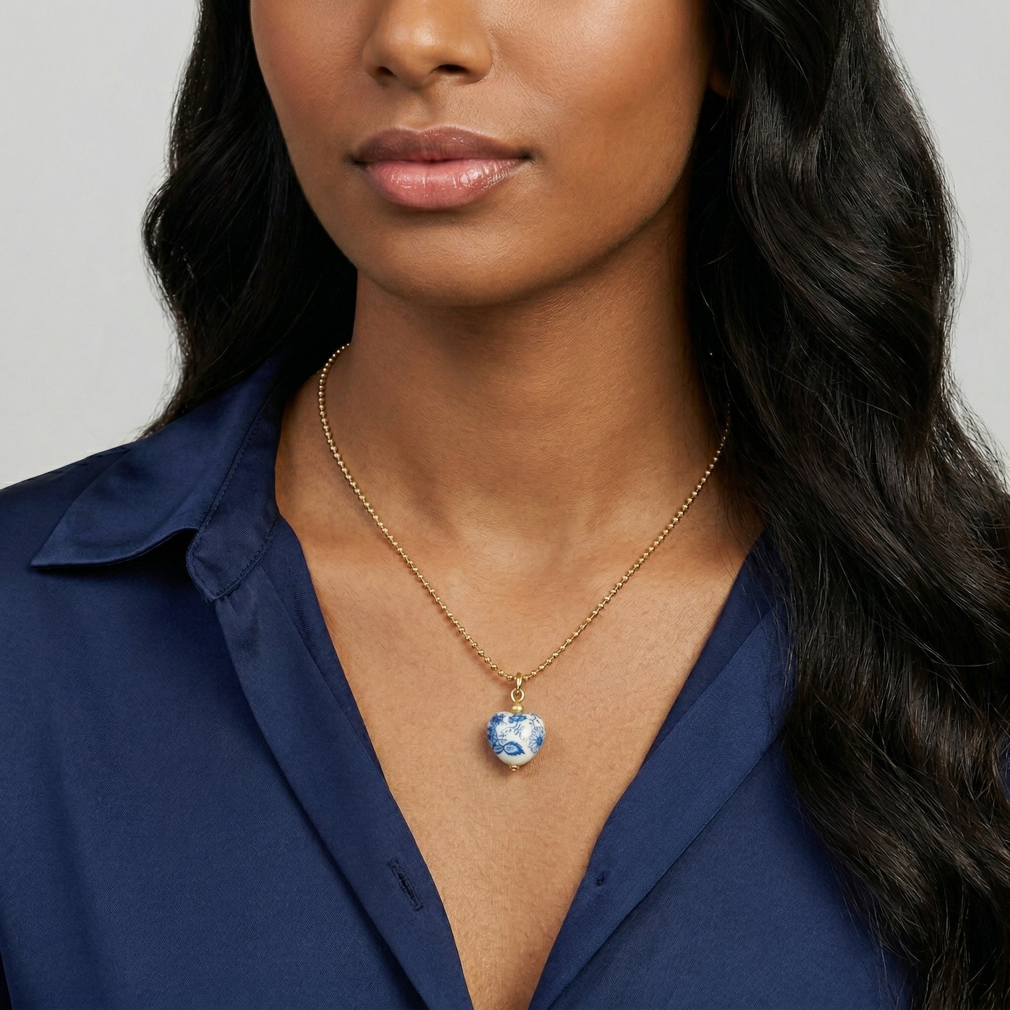 Blue Willow Heart Pendant Necklace 16